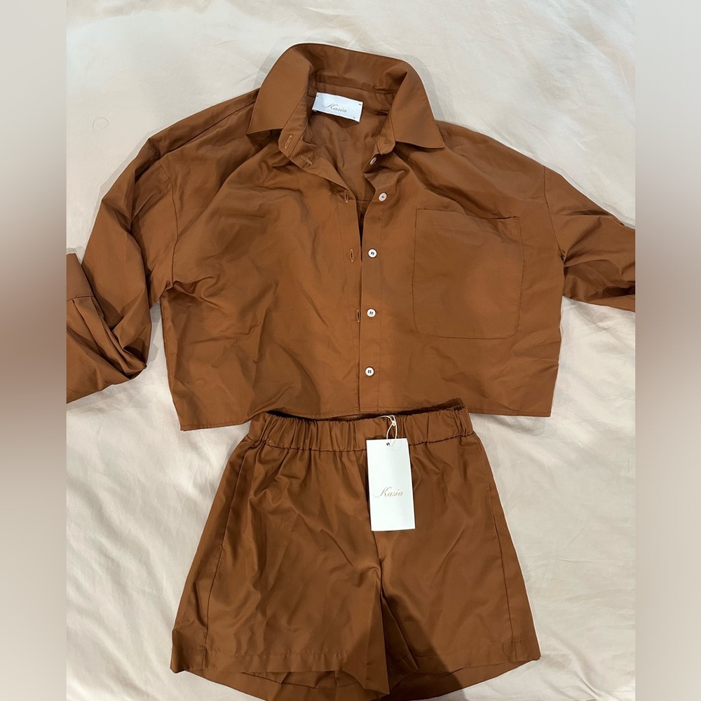 Kasia Set. Brown. Size 4